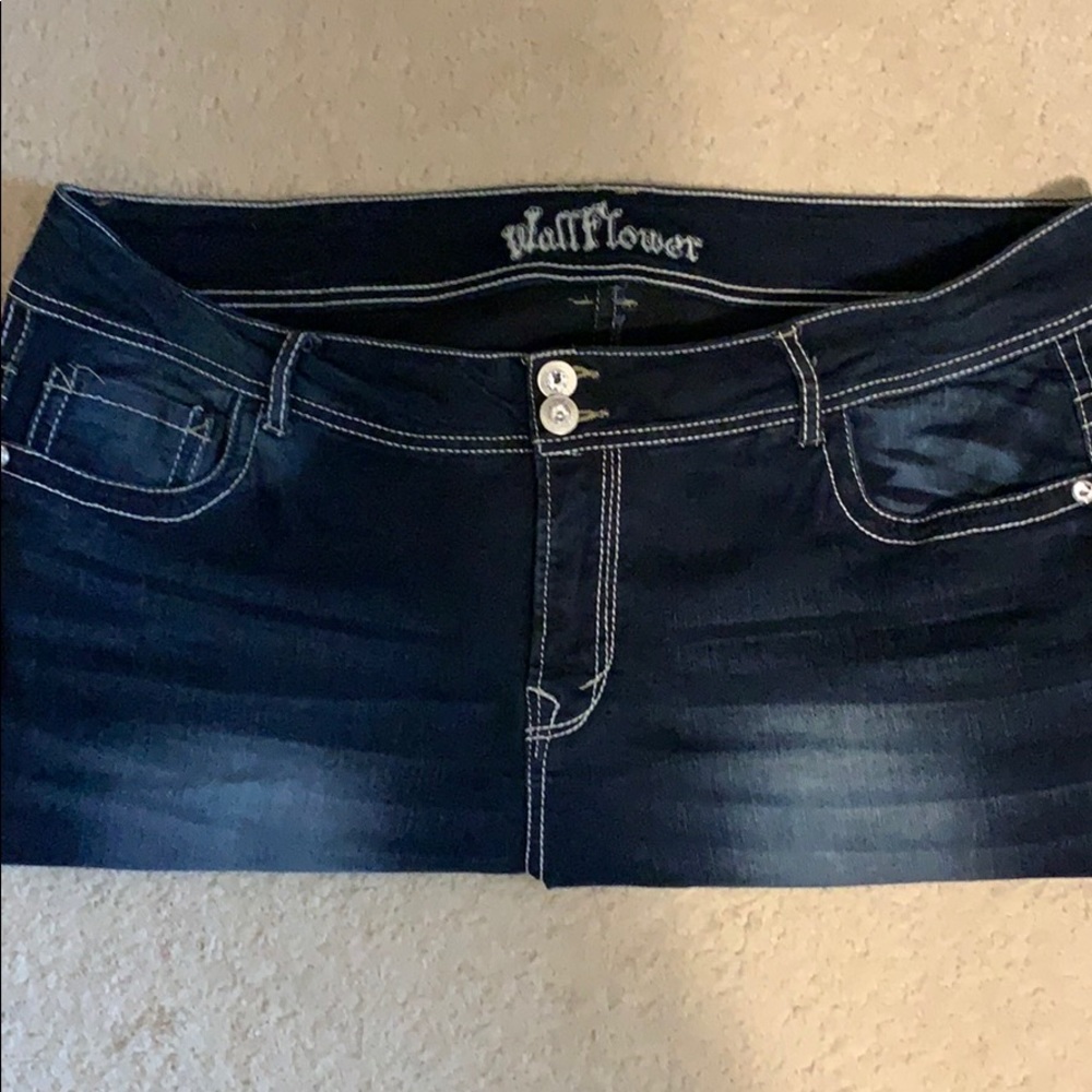 Wallflower Jean shorts